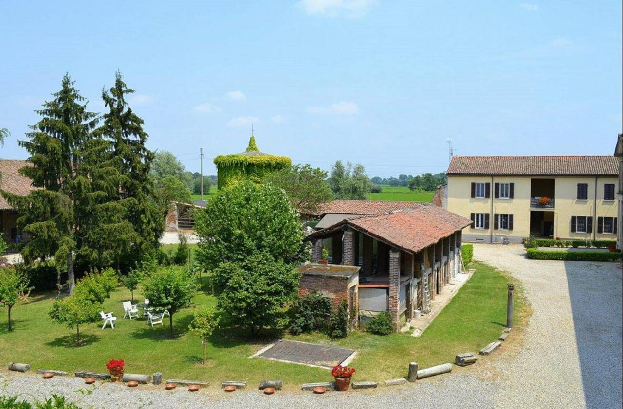 Agriturismo Fiamberta Certosa di Pavia Exterior foto